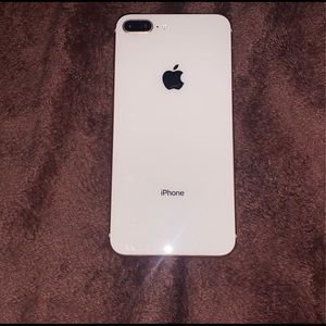 iPhone 8 Plus